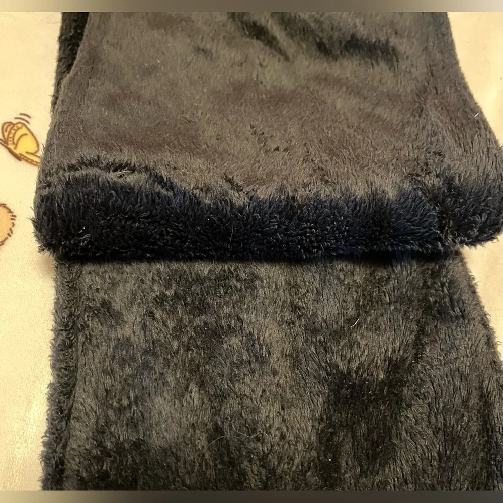 Unique Carhartt Embroidered Sherpa Black Scarf
